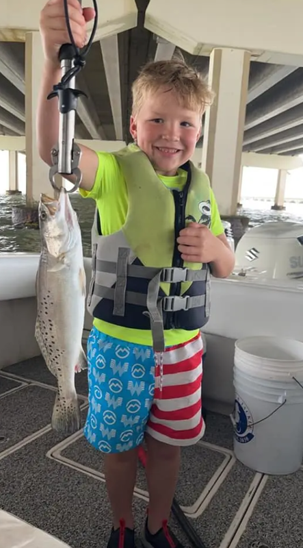 Family Beginner Bay Trip 25 Ft Mid Size Boat
